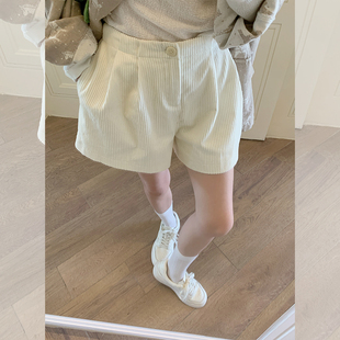 金苏一 米色灯芯绒短裤2026春夏韩版高腰显瘦a字阔腿裤小个子裤子