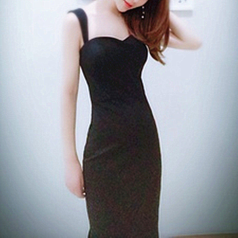 黑色修身年会宴会晚礼服女2025新款吊带包臀裙紧身一步长裙妲己裙