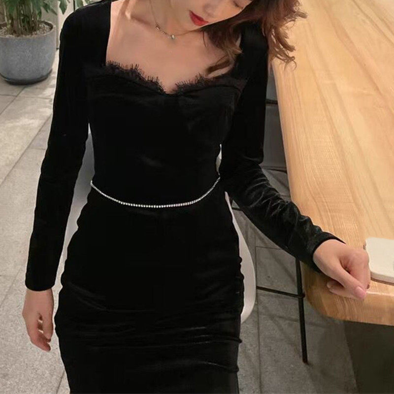 新款法式重工钻石腰链丝绒蕾丝方领显瘦中长名媛气质连衣裙小黑裙