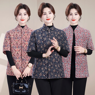 中年妈妈冬季半袖驼绒棉马甲中老年女装保暖短袖立领马夹加厚护背