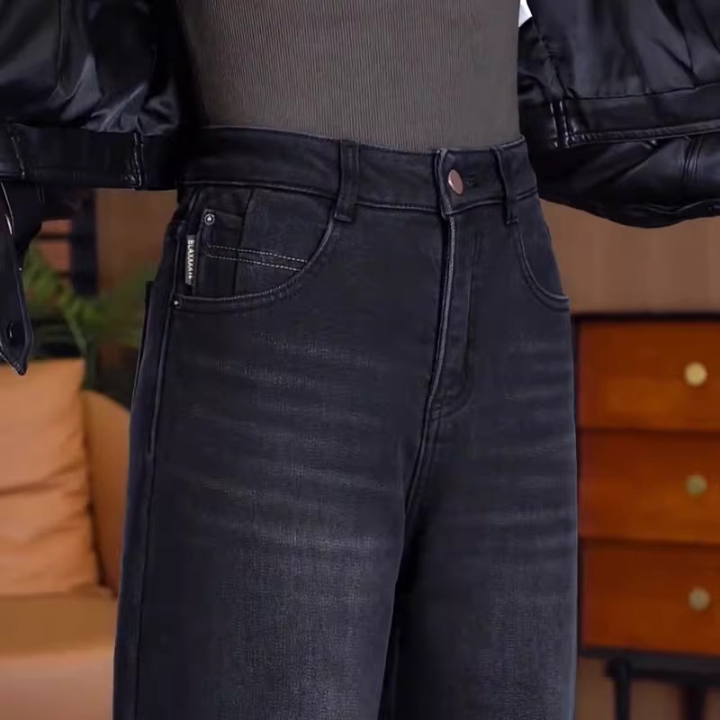 黑色复古加绒高腰直筒牛仔裤女2025新款秋冬季宽松显瘦百搭阔腿裤,女装/女士精品,大码裤装,淘宝优惠券,粉丝福利购,淘宝优惠卷
