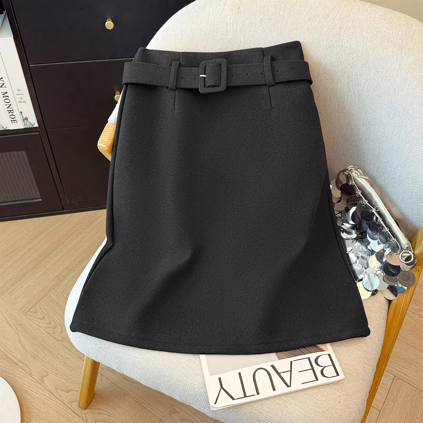 高级感黑色毛呢半身裙女春季新款高腰显瘦a字裙气质百搭包臀中裙,女装/女士精品,大码半身裙,淘宝优惠券,粉丝福利购,淘宝优惠卷