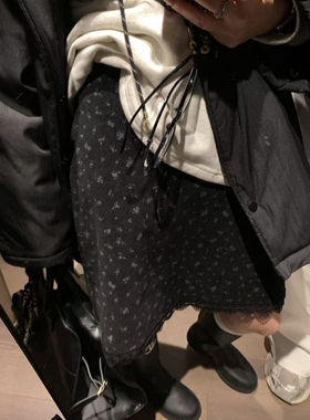 复古加绒碎花灯芯绒半身裙女秋冬季新款a字高腰百搭气质短裙子