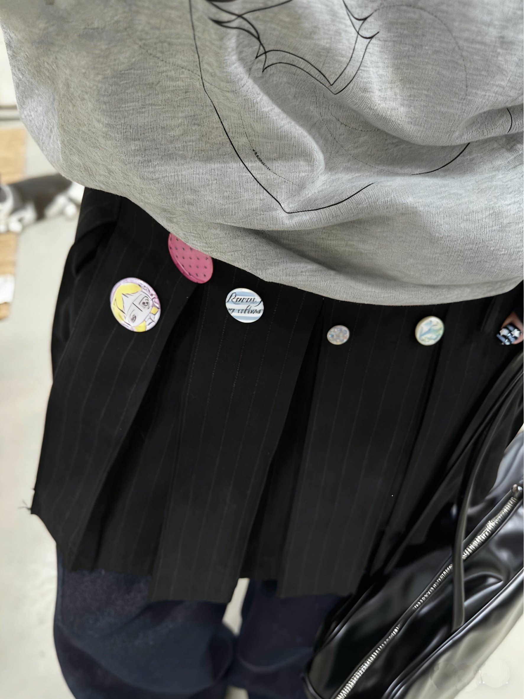 现货 西装百褶竖条纹系带搭片短裙叠穿百搭屁帘一片式小众通勤潮