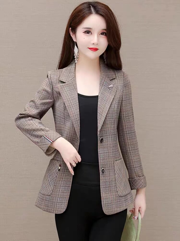 格子西装外套女士秋季2025年新款韩版高档洋气小个子大码休闲西服