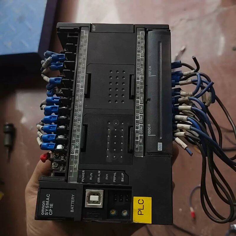议价可维修CP1E-N40DT-D控制PLC，成色不错！功能包好