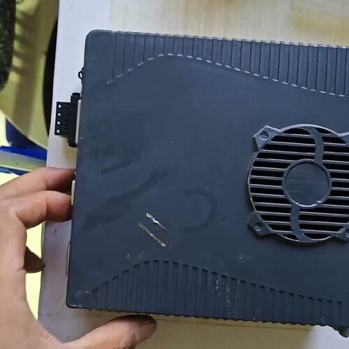 议价MOONS MSHD-4D52AAP1伺服驱动器，实物拍摄，
