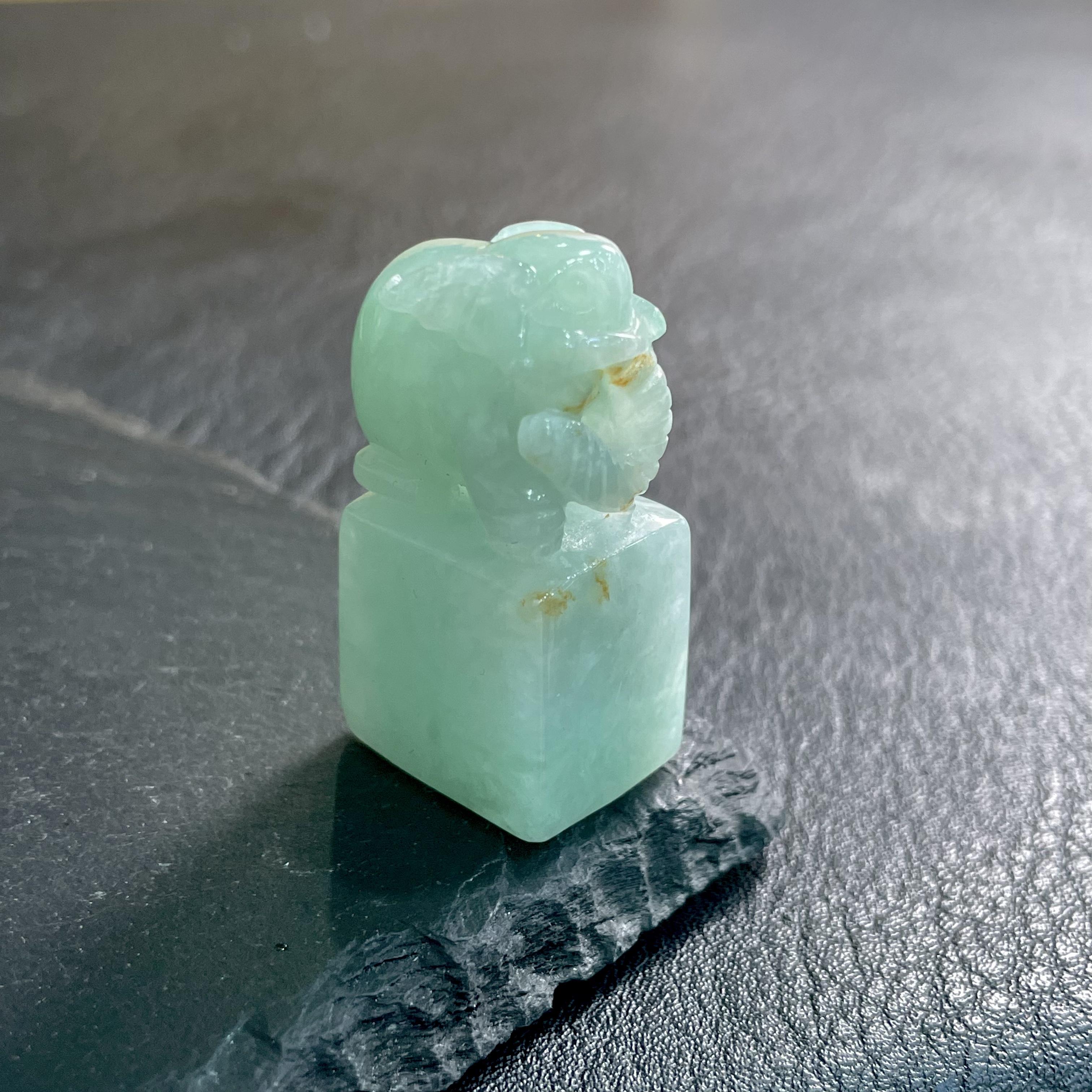 A货正品毛料冰糯种翡翠狮子印章