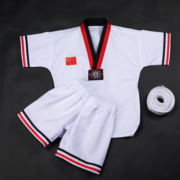 低价销售优质跆拳道服儿童成人纯棉涤棉长短袖道服男女跆拳道服装