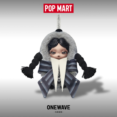 泡泡玛特星期三毛絨公仔挂件