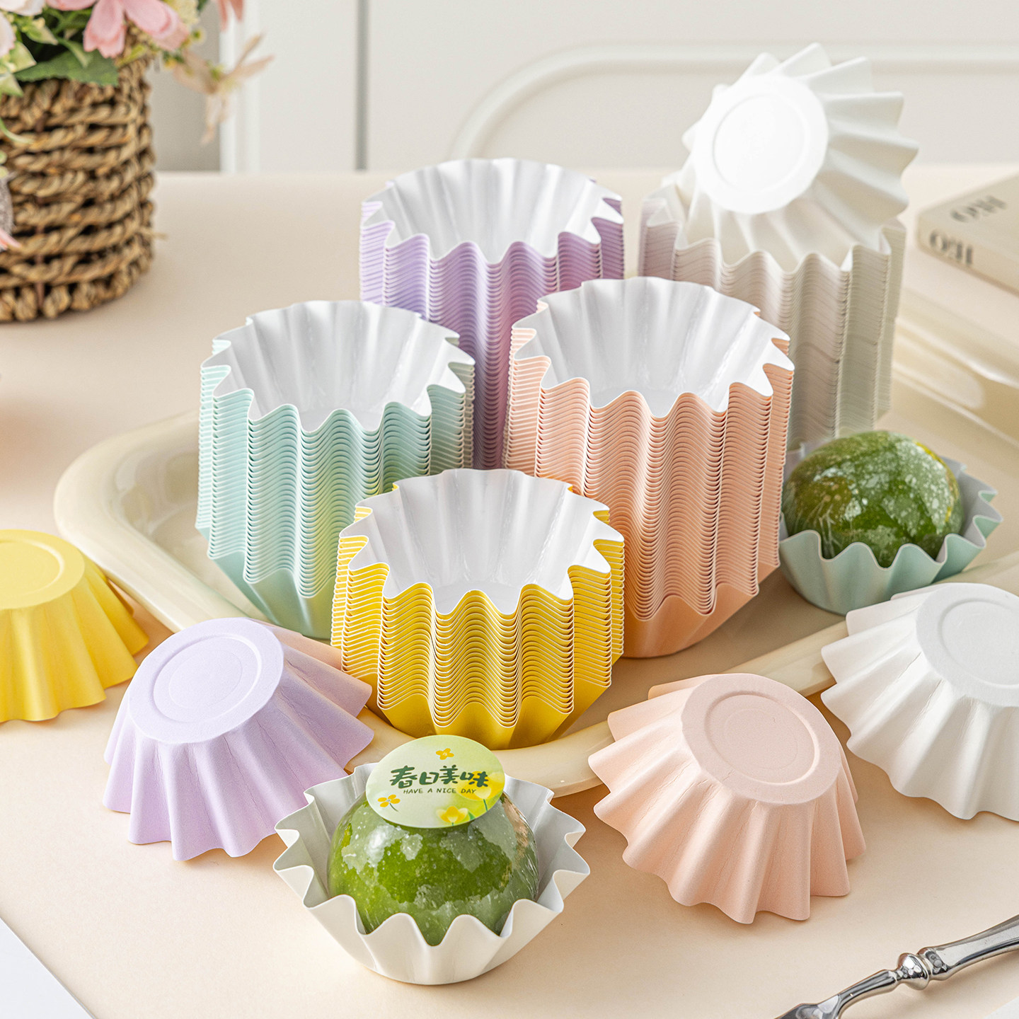 青团纸托雪媚娘硬底托一次性纸杯子蛋糕纸托食品级耐高温大号加厚