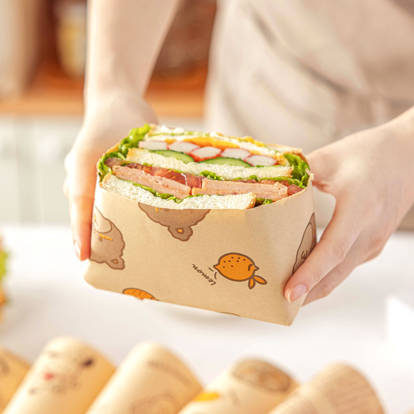 做三明治的包装纸专用食品级可微波早餐袋汉堡盒饭团包防油手抓饼