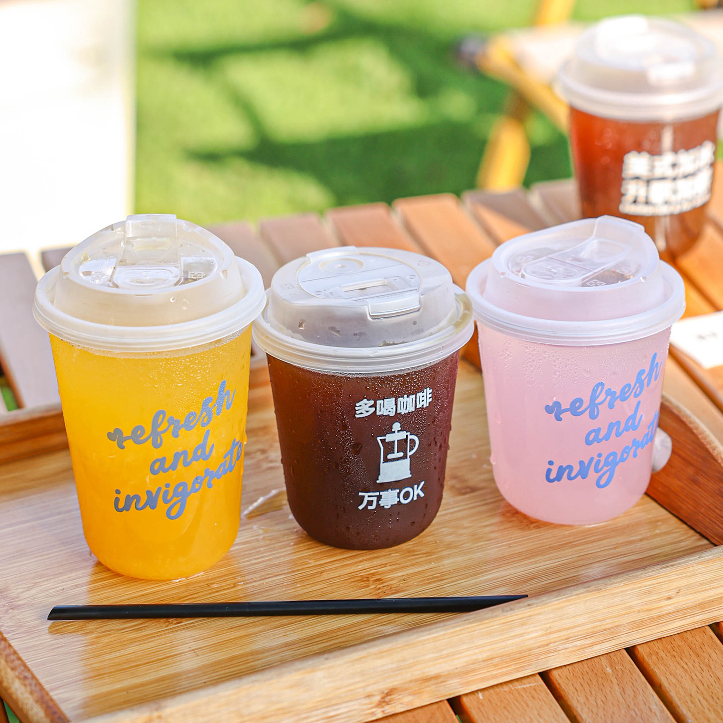 一次性咖啡杯子奶茶杯带盖塑料冷饮料品外出携带店打包专用商果汁