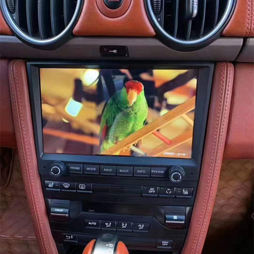 卡曼博斯特导航仪蓝牙Carplay360
