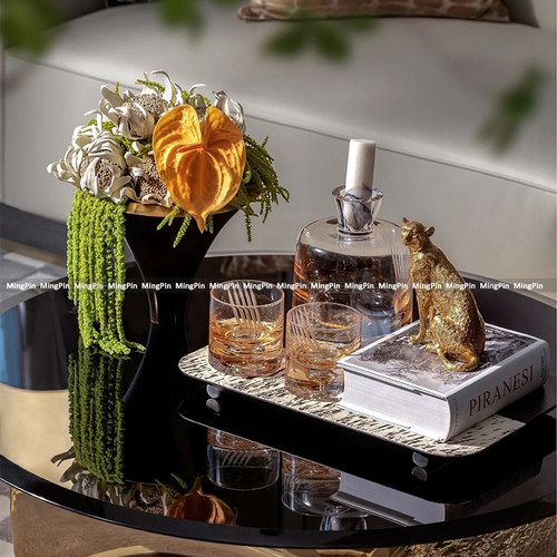 现代时尚样板房客厅茶几软装配饰