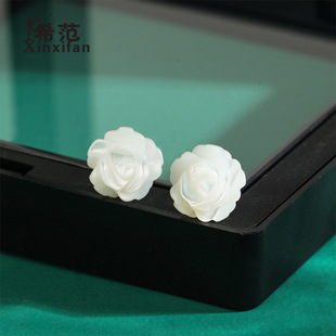s925纯银玫瑰花耳钉女韩版白色母贝耳环贝壳花朵气质睡觉不用摘款