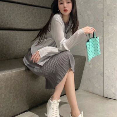 褶皱背心直筒连衣裙开衫外套上衣