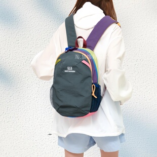 2026新款 书包女大学生户外便携小双肩包女旅游轻便多巴胺尼龙背包