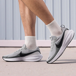 男鞋 8运动鞋 nike耐克夏季 REVOLUTION 004 训练跑步鞋 HJ9198