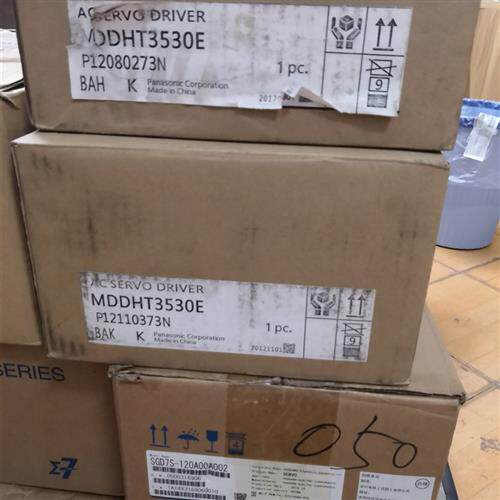 议价伺服马达MSDA353A1A  MSMA402A1G 现货当天发货质保一年
