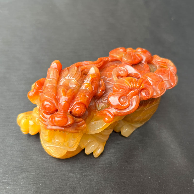 云南纯天然黄龙玉精美龙头貔貅手把件小摆件料好工细招财进宝