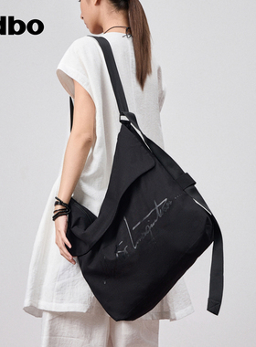 odbo/欧迪比欧时尚气质印花单肩斜挎包女光泽感旅行大容量手提包