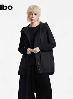 odbo/欧迪比欧羽绒服女款冬季宽松保暖白鹅绒新款设计感连帽外套