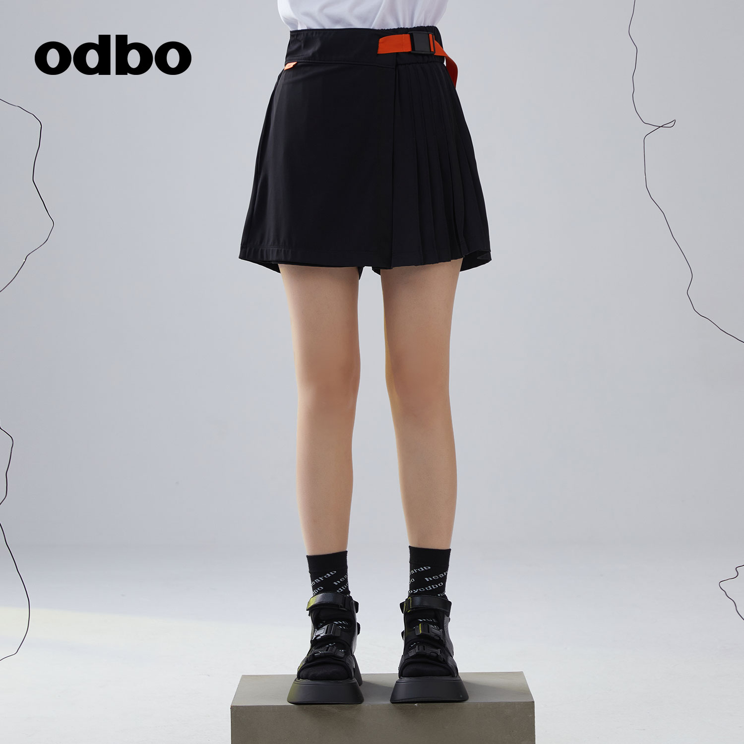 odbo/欧迪比欧高腰百搭休闲裤