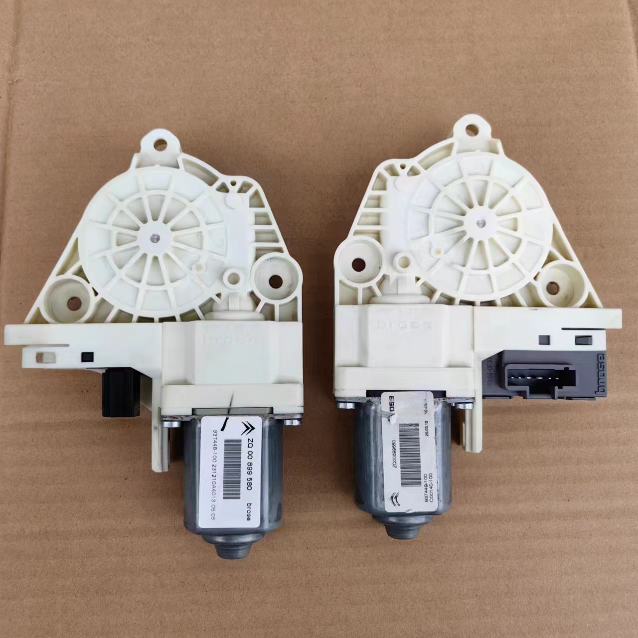 11-16款雪铁龙世嘉升器电机 车门窗玻璃升降器马达控降机制盒模块