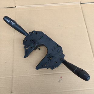 适配雪铁龙C5大灯组合开关 拆车件 大灯转向灯开关总成雨刮原装