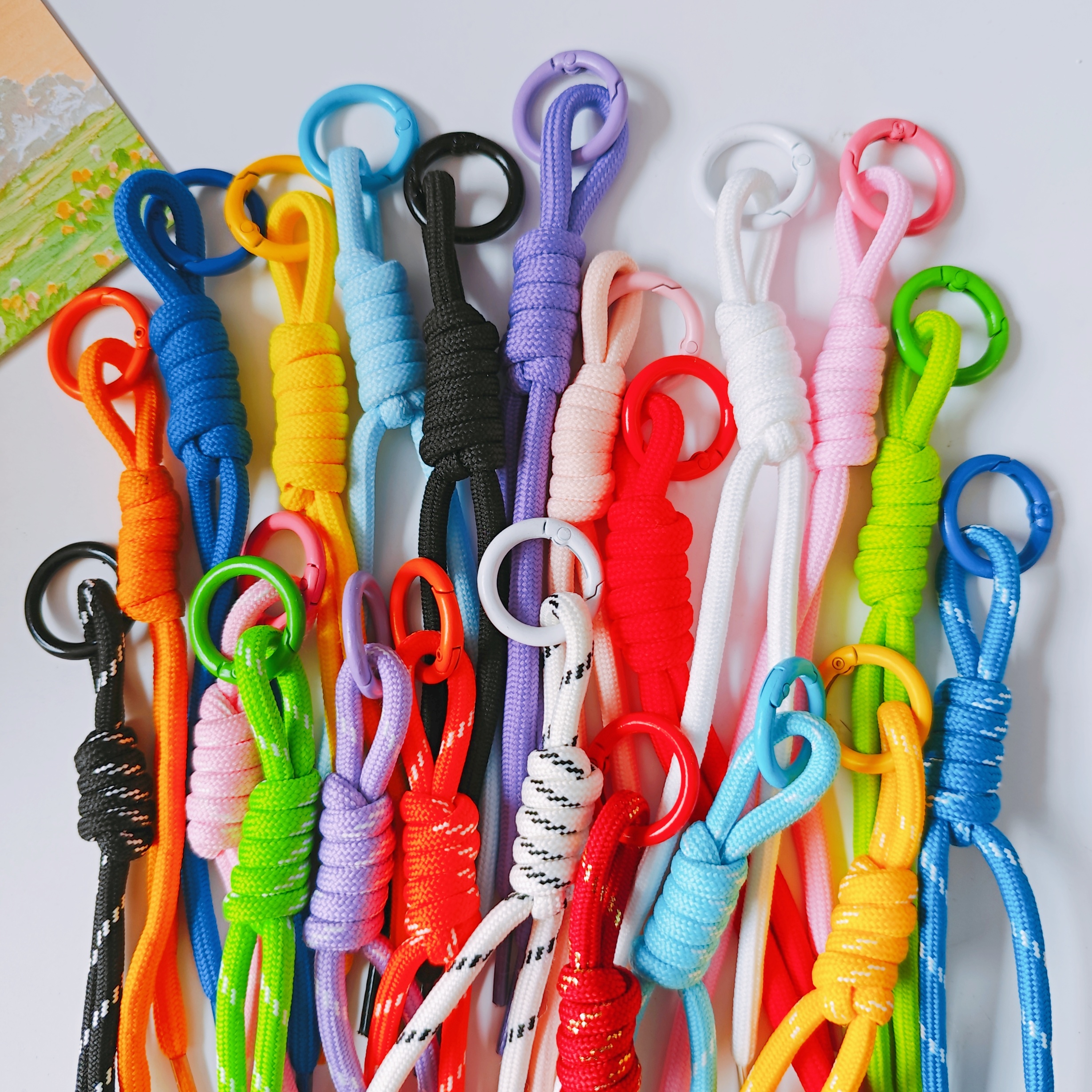 彩色编织绳钥匙扣挂件