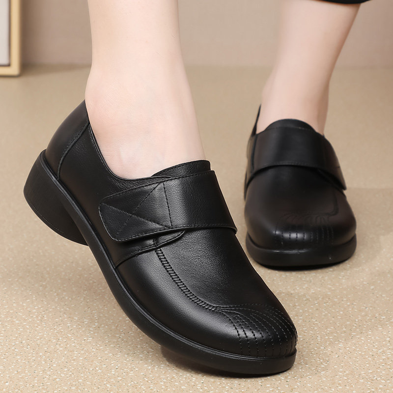 旺奈真皮软底妈妈单鞋秋季平底魔术贴老人皮鞋防滑大码中老年女鞋,女鞋,深口单鞋,淘宝优惠券,粉丝福利购,淘宝优惠卷