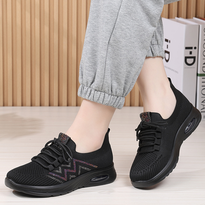 旺奈透气飞织运动鞋平底