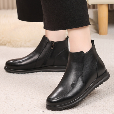 34号妈妈高帮棉皮鞋女式平底短靴中老年人41加大码女鞋42婆婆冬鞋