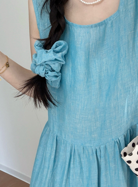 多巴胺蓝！JU显白色织汉麻砂洗方领无袖连衣裙女中长款独家自制夏