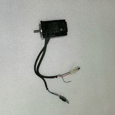 P50B05010DXS20 伺服电机 包好 议价