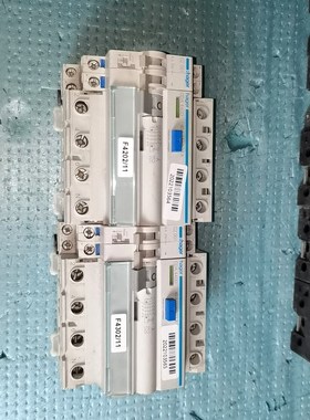 施耐德断路器CDA440D CZ001 2套 议价