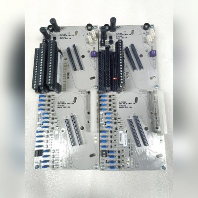 霍尼韦尔CC-TAID11卡件底座 现货3张 实物拍摄 成色 议价