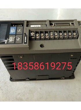 富士RYS201S-VVS-ZA2伺服驱动器200W实物 议价
