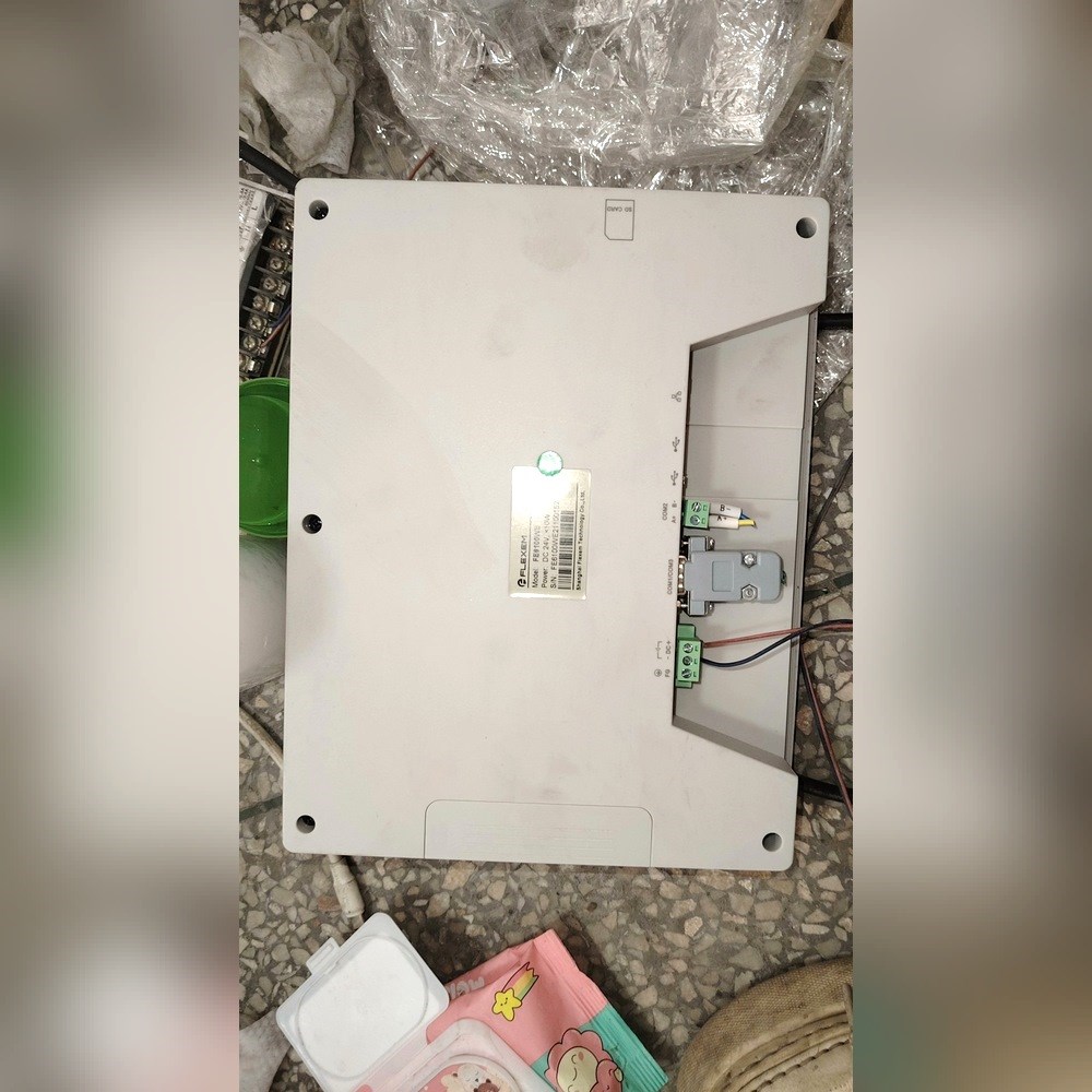 繁易触摸屏FE6100WE功能正常好用十寸成色好包好 议价