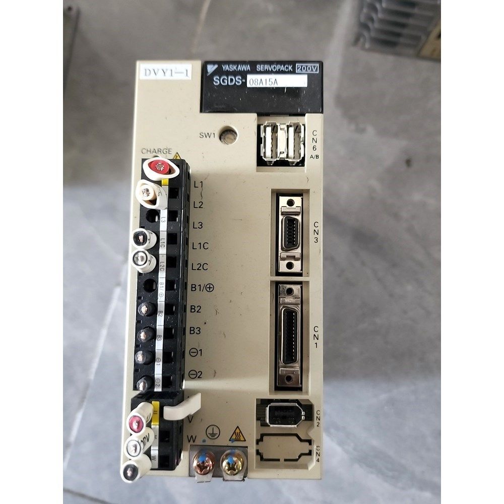 SGDS-08A15A安川驱动器功能包好质保3个月 议价