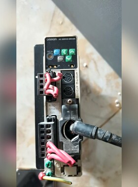 R88D-GT04H-Z 实物拍摄有4个 议价