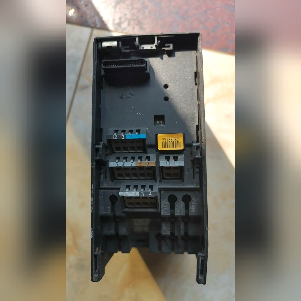 420变频器6SE6420-2UD21-5AA1当 议价