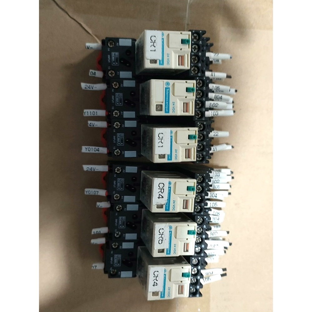 施耐德继电器RXM4AB2BD 24VDC小14脚 议价