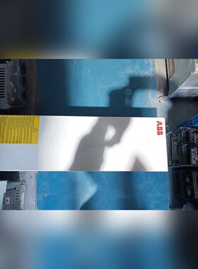 ABB变频器  ACS800-104-0120-3(5000 议价
