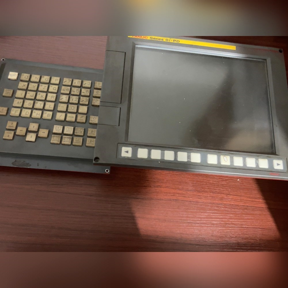 发那科系统0i-PD A02B-0319-B502 带按键 议价