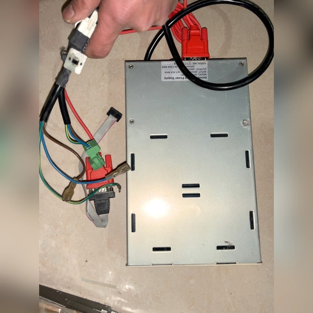 BICKER不间断电源IUPS 301原装IUPS301 议价