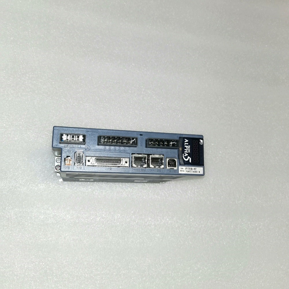 RYT201D5-VV2 富士伺服驱动器 测试包好 议价