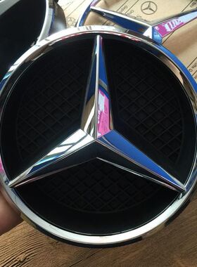 适用奔驰C180 C200 C260 E260 E300L W205中网标志大标前车标W212