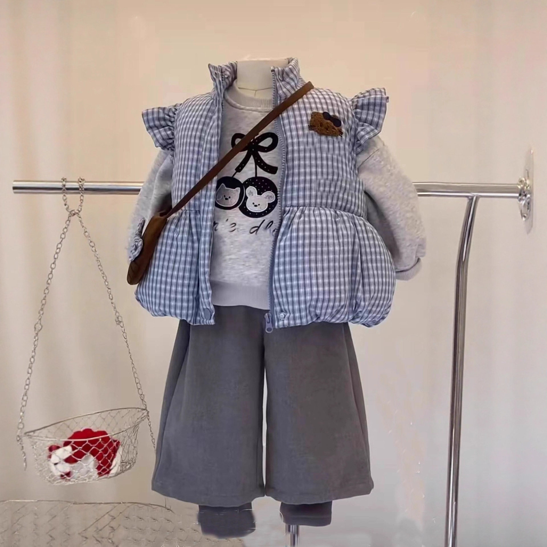 儿童格子马甲外穿25冬季小童羽绒棉外套宝宝夹棉背心女童棉服上衣,童装/婴儿装/亲子装,儿童运动套装,淘宝优惠券,粉丝福利购,淘宝优惠卷